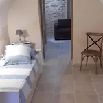 De L'archipel - De - Parking Hébergement de vacances Cahors