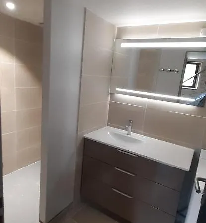 De L'archipel - De - Parking Дом отдыха Каор